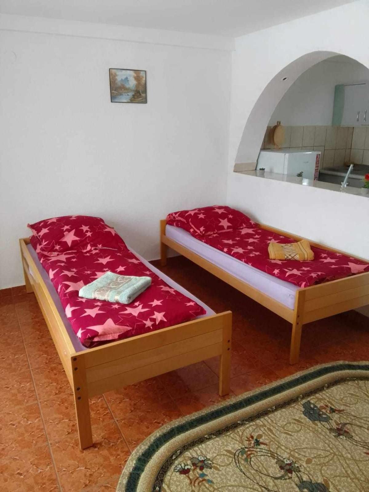 Narcise Kulcsoshaz Villa Joseni  Exterior photo